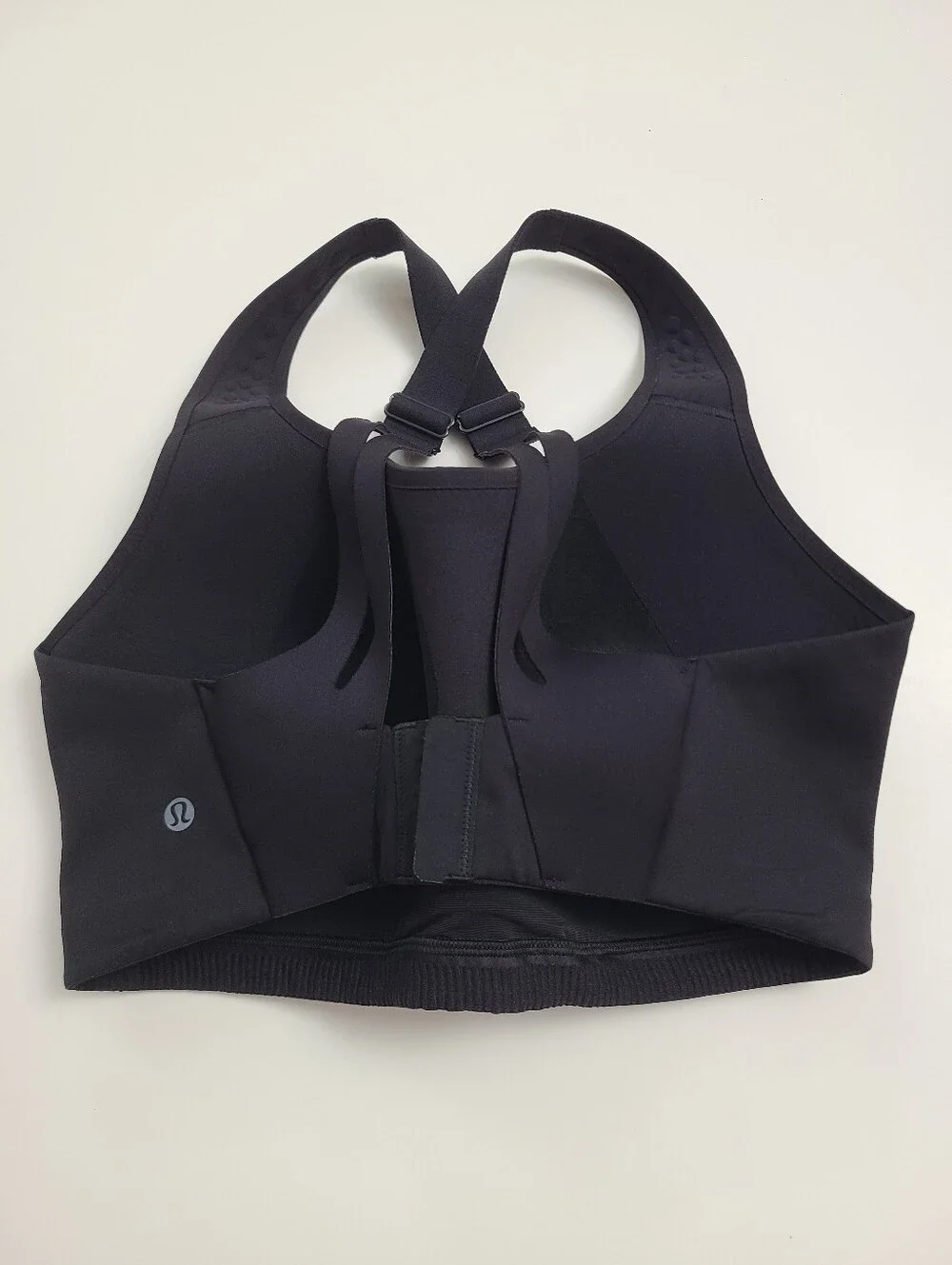 Lululemon AirSupport Bra High Support Sports Bra Size 36DDD Black EUC!